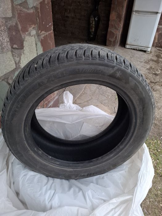Шины зимние б/у в хорошем состоянии