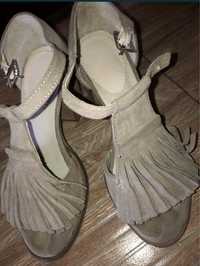 Дамски сандали естествен велур