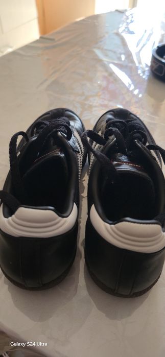 Adidas маратонки