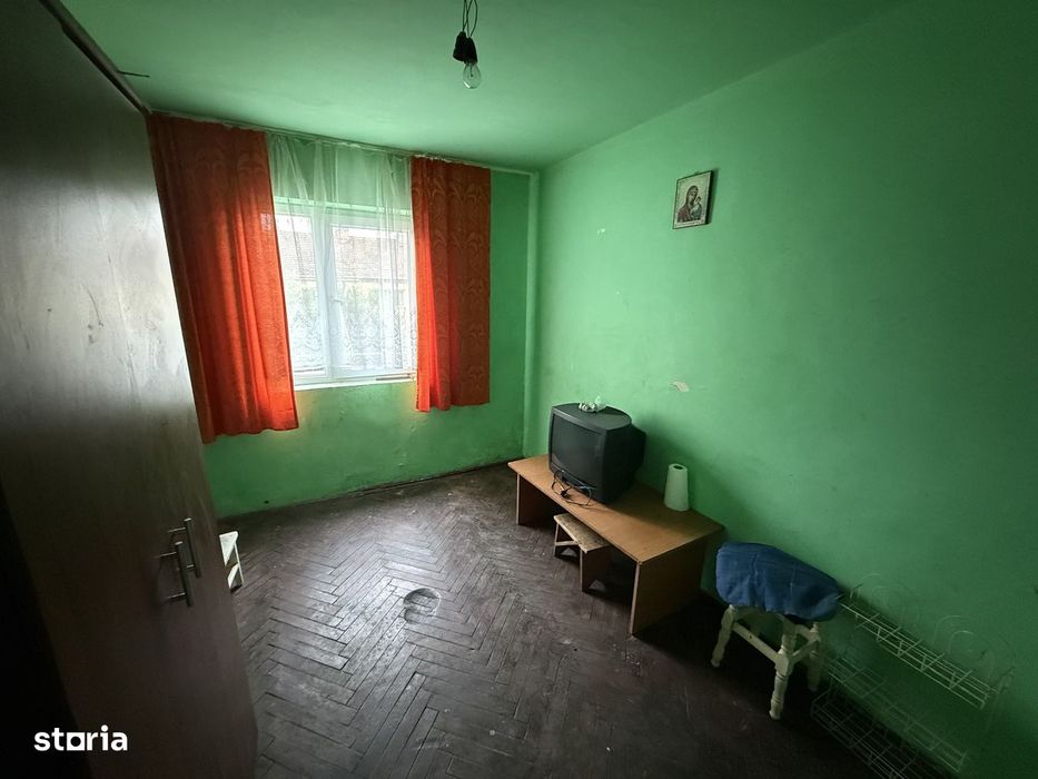 Camera de camin,Zona Parc Corvin,etaj 3,ocupabila imediat