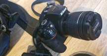DSLR Nikon D5300+Obiectiv AF-P 18-55mm VR + Baterie+Geanta+Card 32GB