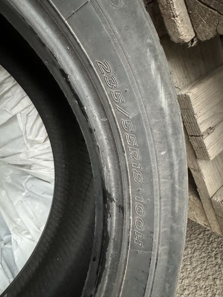 Продам летнюю резину Hankook 235/55R18