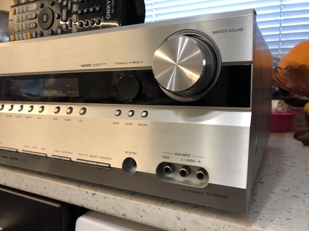 Onkyo TX-SR606 resiver