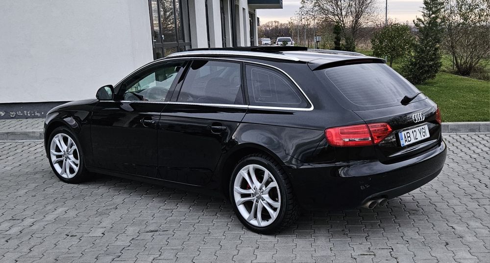 Vand sau schimb Audi A4 2.0 TDI cutie automată 2009 EURO 5