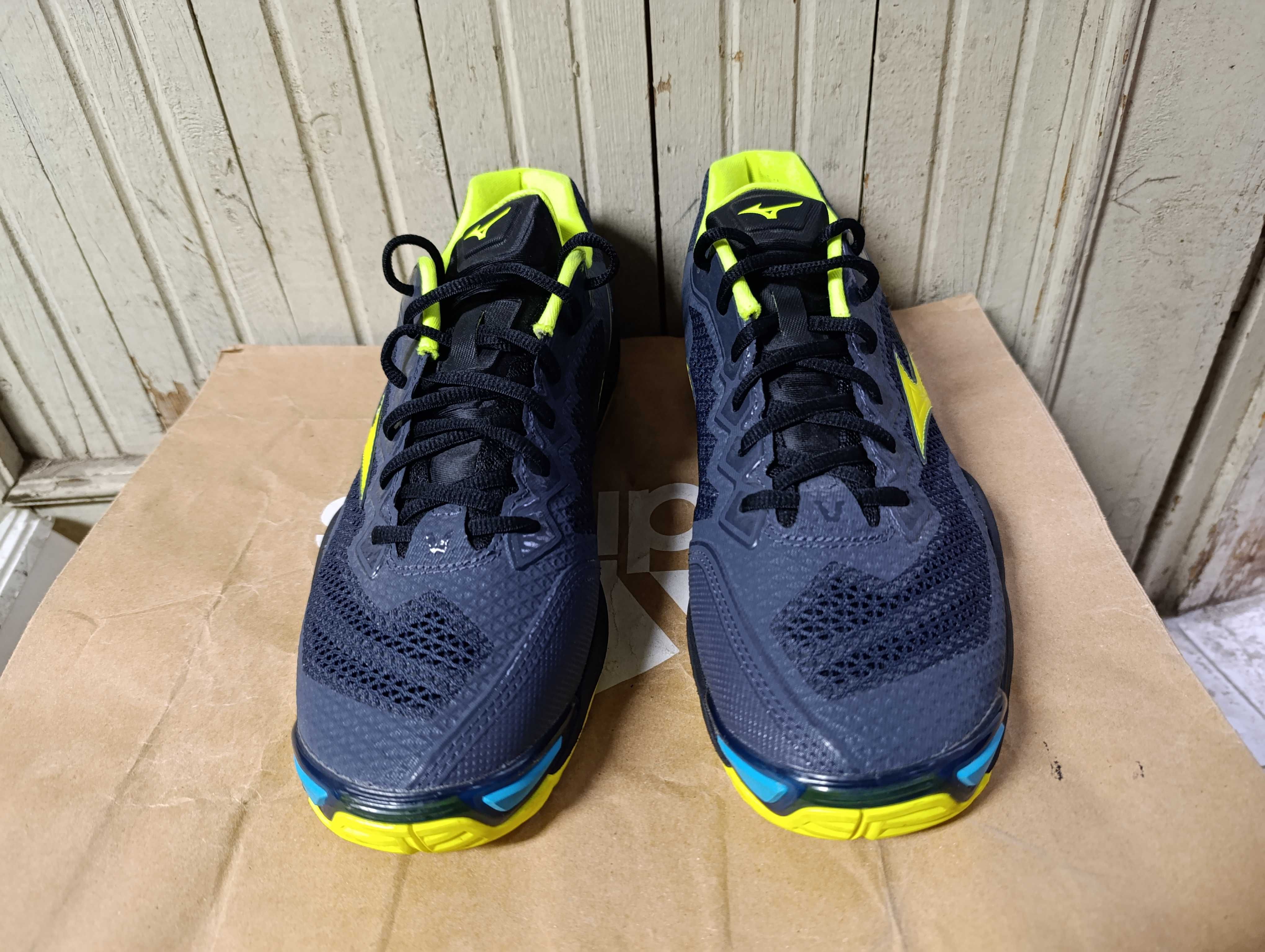 Mizuno Wave Stealth 5''оригинални маратонки 45.5 номер