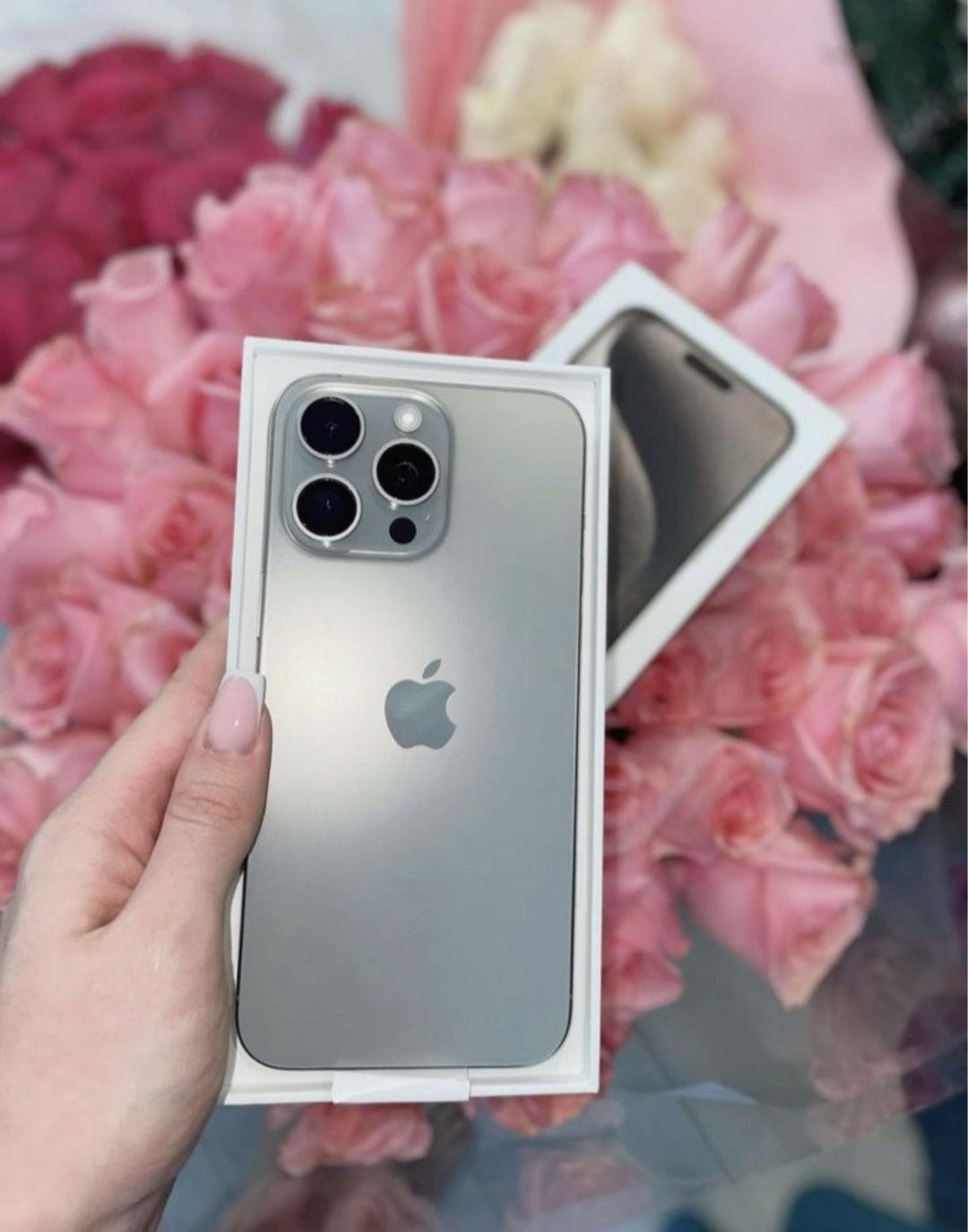 Iphone 15 pro max DUBAI