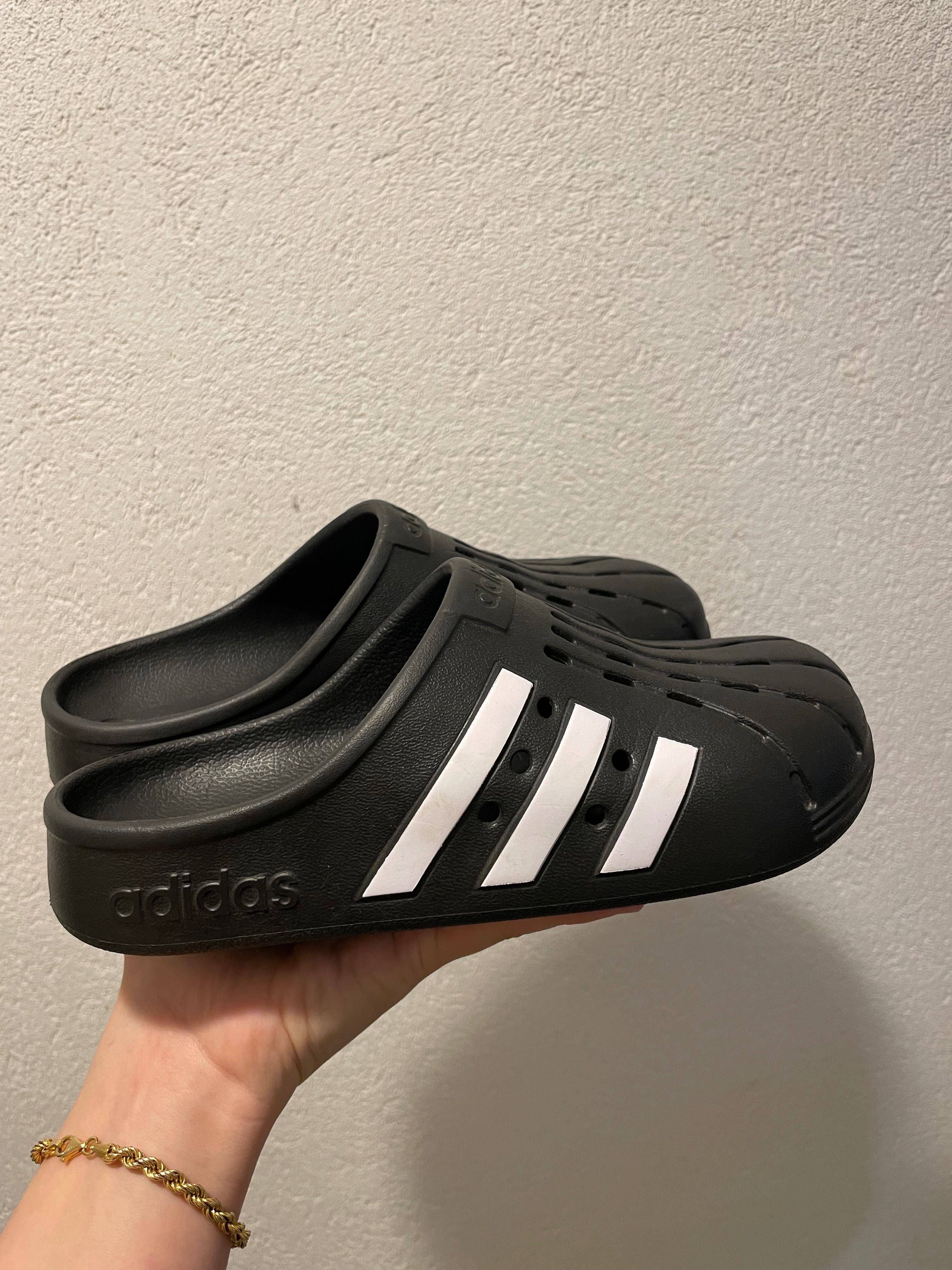 Adidas дамски затворени чехли