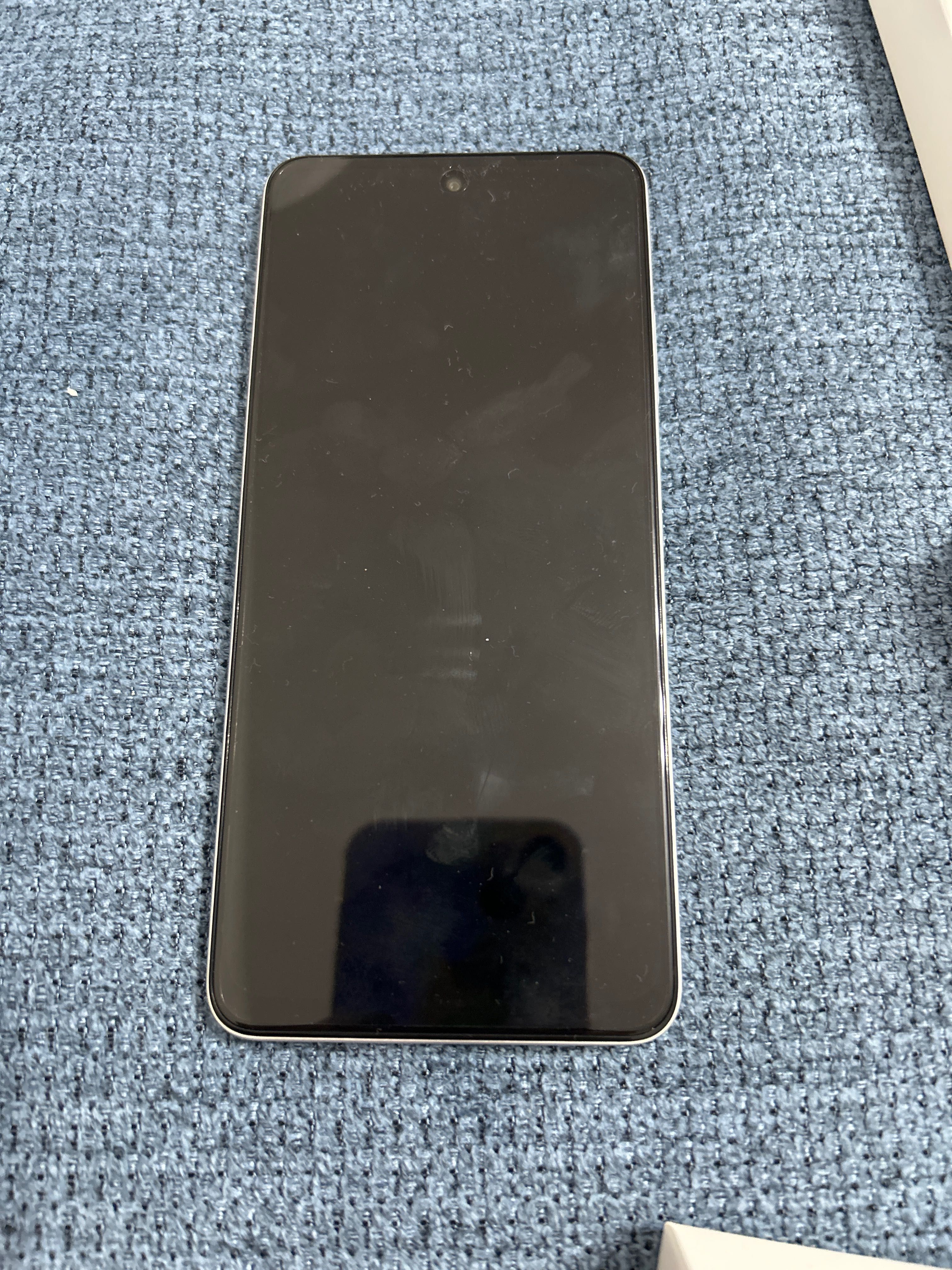 Oppo A5G Телефон