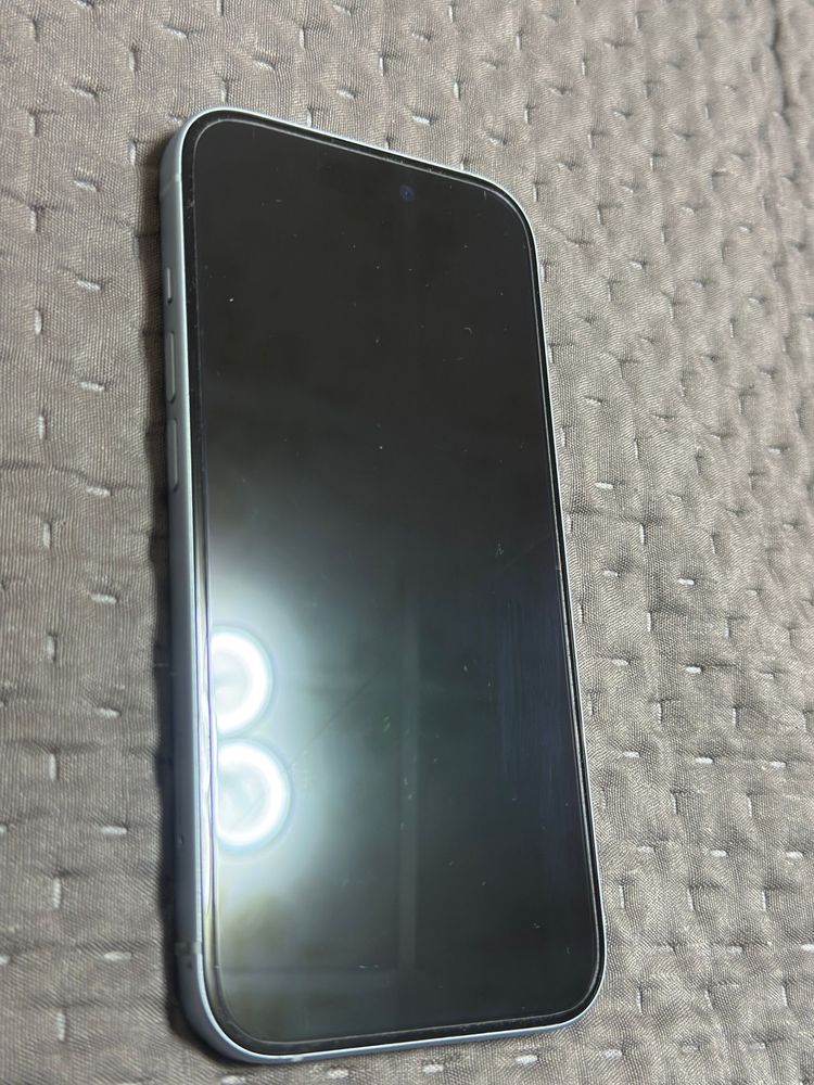 iPhone 15 - 128gb