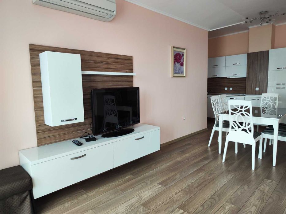 Продава се Двустаен апартамент в с. Шкорпиловци, Област Варна - 212 кв.м за 443 €/кв.м - Снимка #7