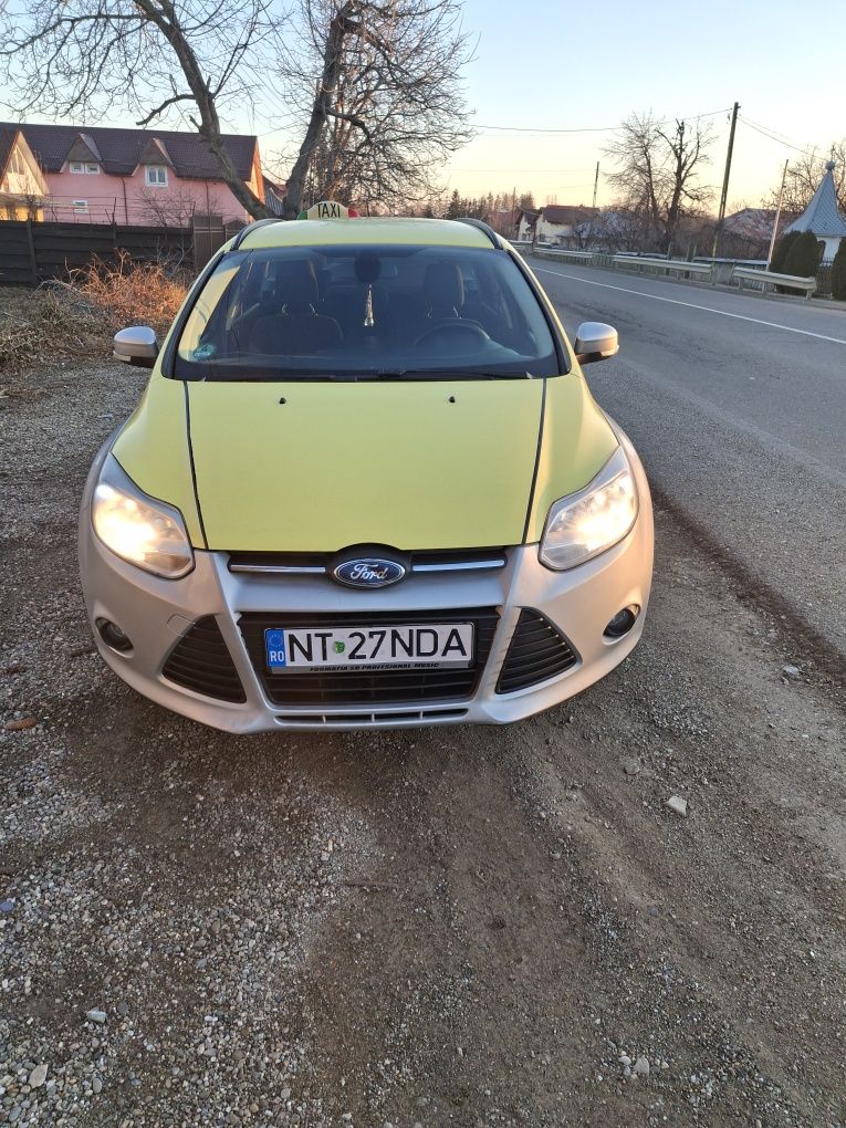 Vând Ford focus mk3 2013/Schimb