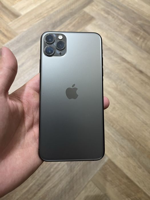 Продам айфон 11 про макс 256гб