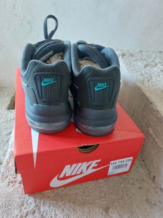 Оригинални маратонки nike