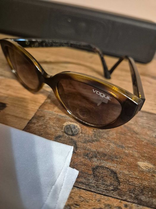 Детски слънчеви очила Vogue