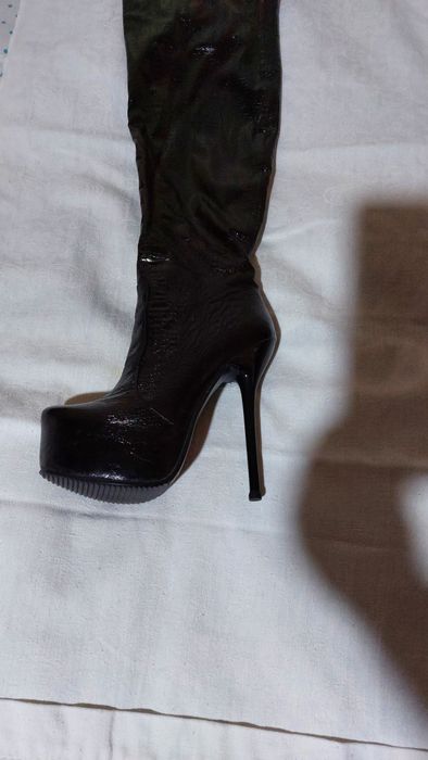 Продается обувь новая