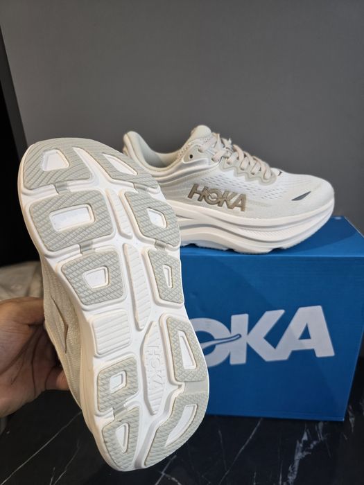 Hoka Bondi 9 37 1/3 si 38 Noi!