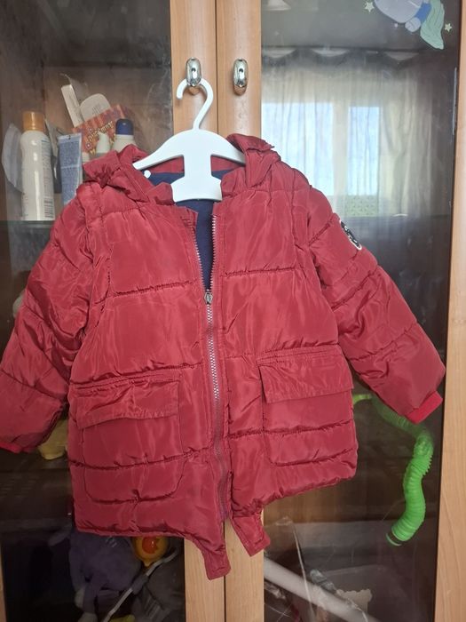 Куртки детские продам