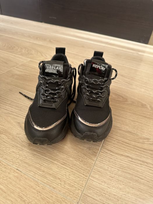 Спорти обувки Replay
