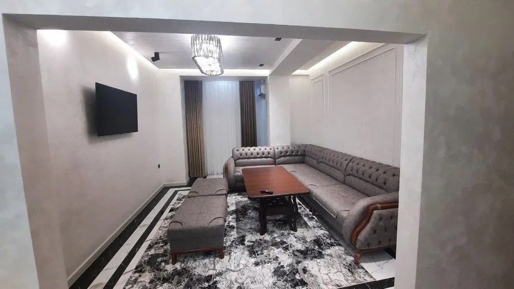 3-х комнатная, 3 этаж, кирпич,118 м2,Ориентир: Шота Руставели’