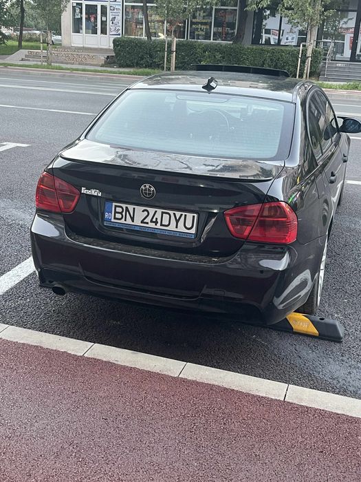 Vând BMW E90 M pachet