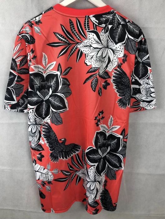 Футболна тенискa