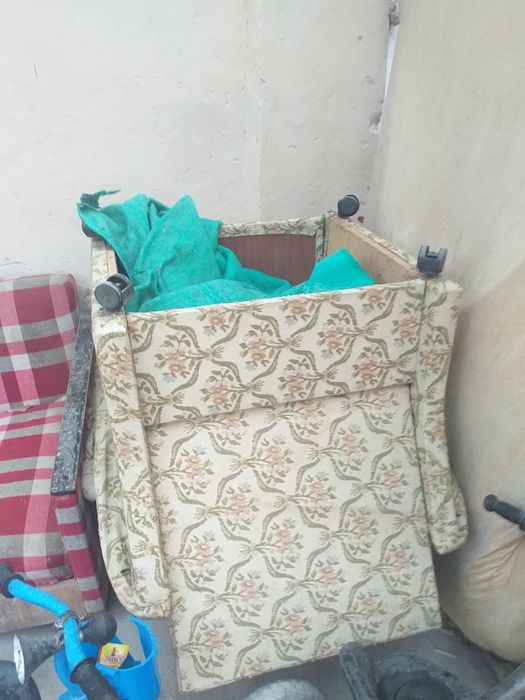 Продается диван и кресло