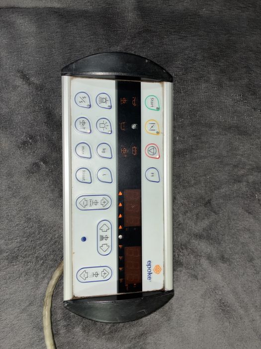 Telecomanda sararita epoke!