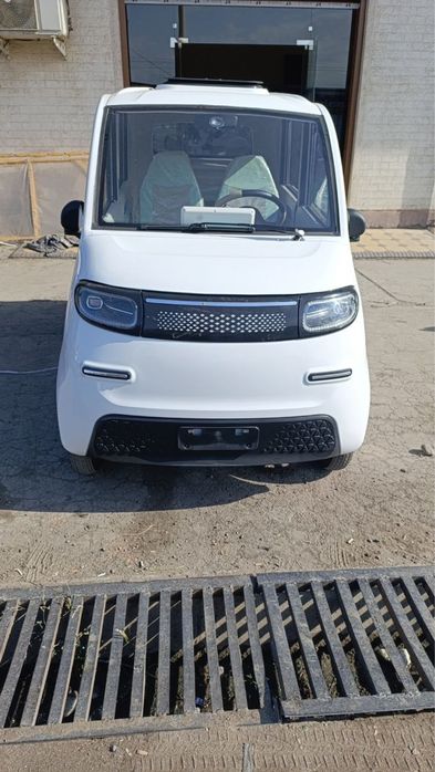 Электромобиль