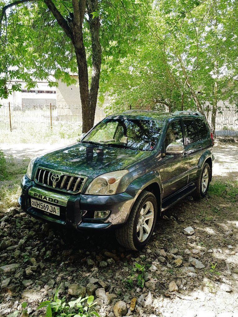 Prado 120 очень хороший недарожник..