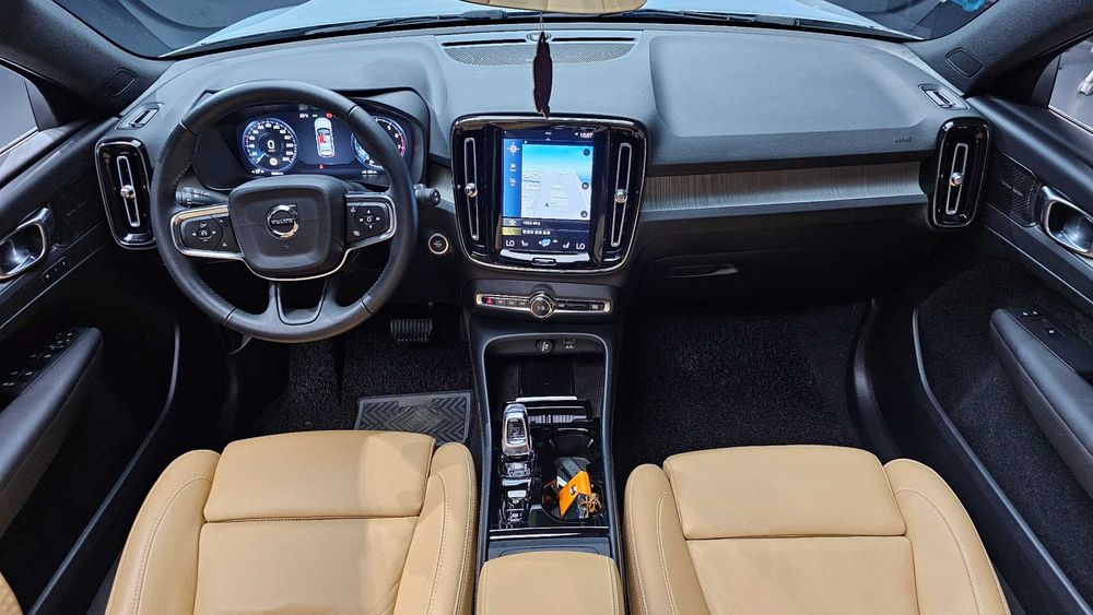 Volvo XC40 B4 Inscription   26