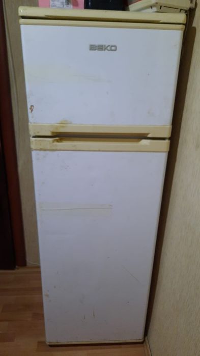 Холодильник на запчасти