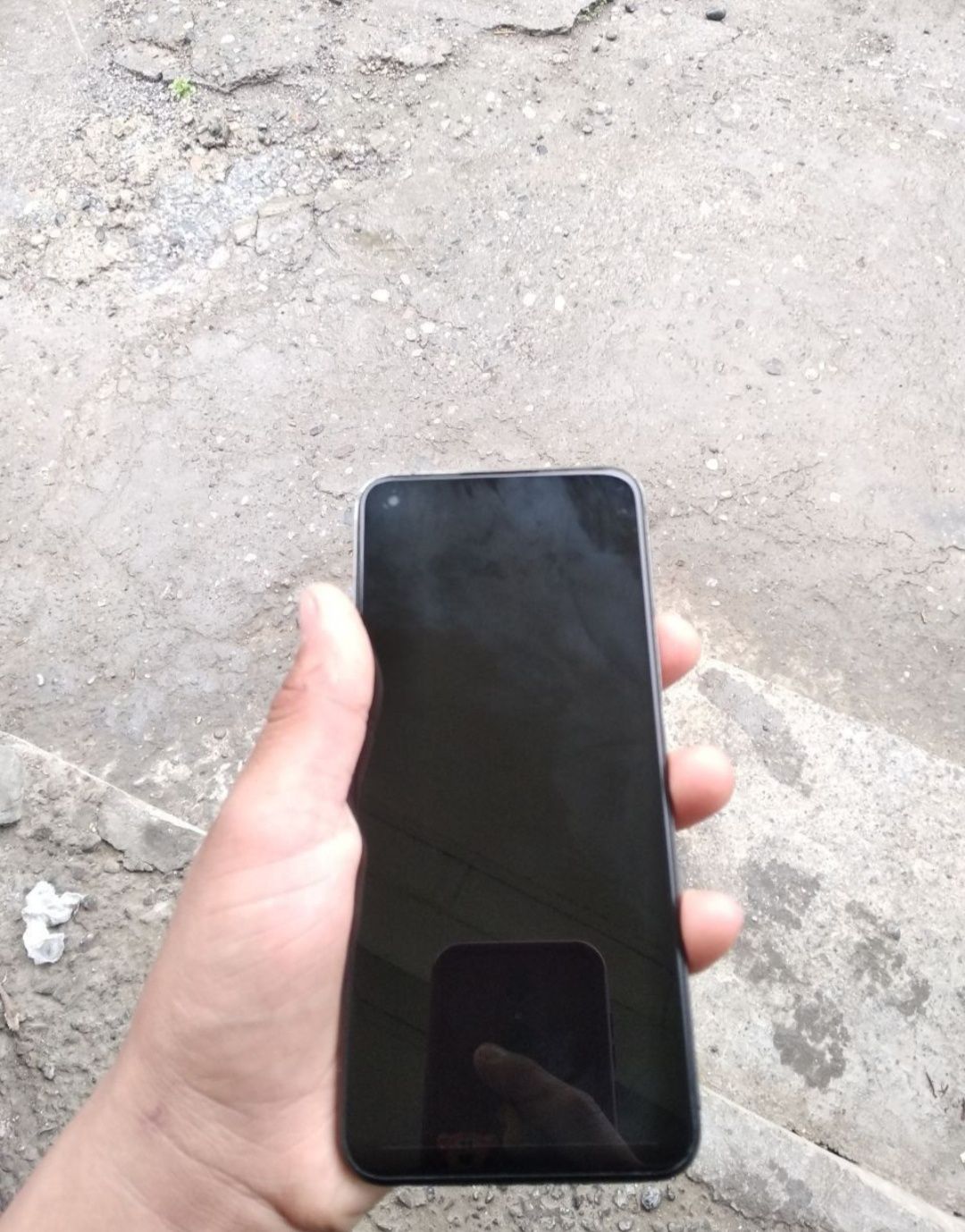 Realme 8i 4/128 gb