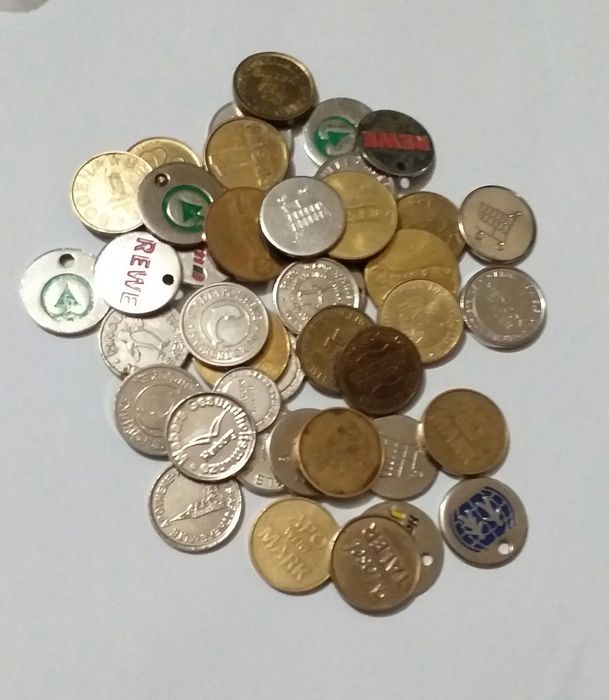Лот жетони-300бр.