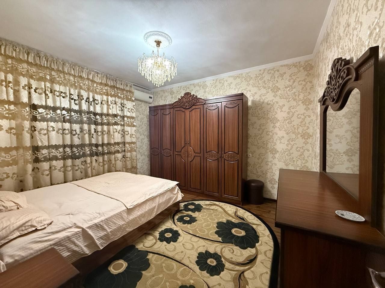 Продаётся 3х ком квартира на ул. С.Азимова, ор-р: 145 школа, 100м²