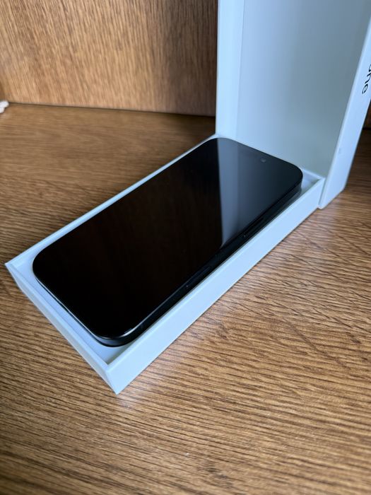 Vand iPhone 16 pro