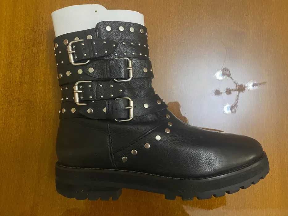 Сапоги в байкерском стиле