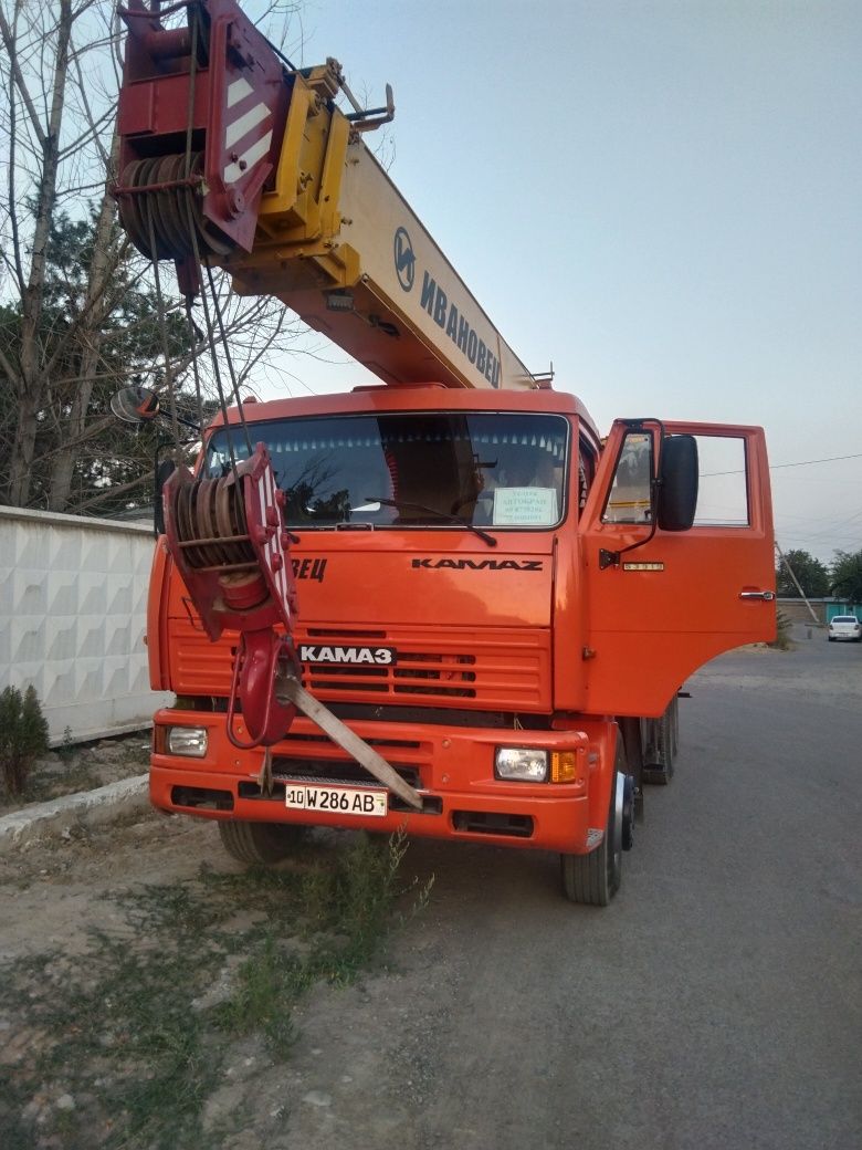 Автокран хизмати 25 тонна