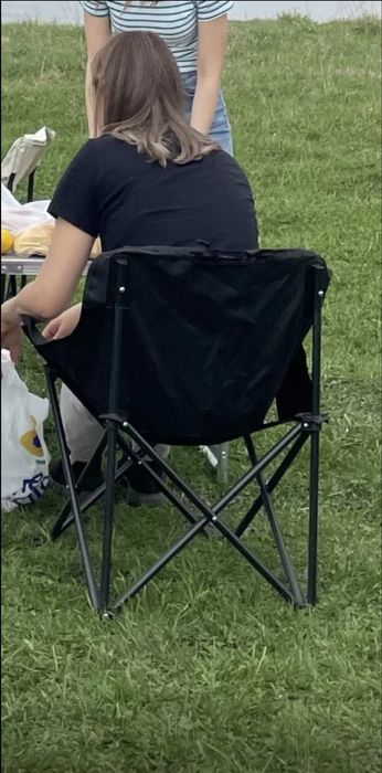 Походный стол и 4-местный комплект складной мебели