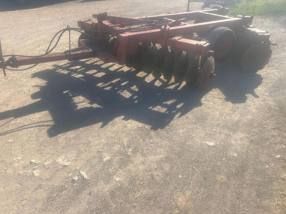 Vând dis agricol marca Razol