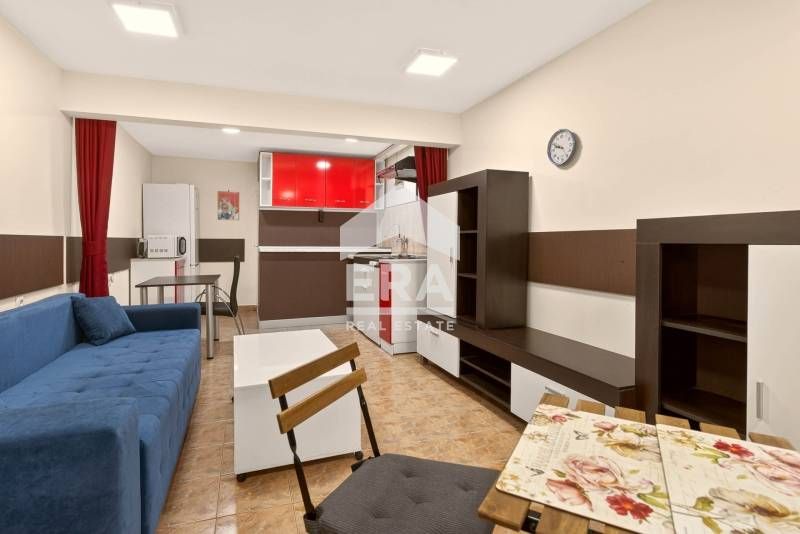 Продава се Едностаен апартамент в Варна, Окръжна болница - 42 кв.м за 1081 €/кв.м - Снимка #1