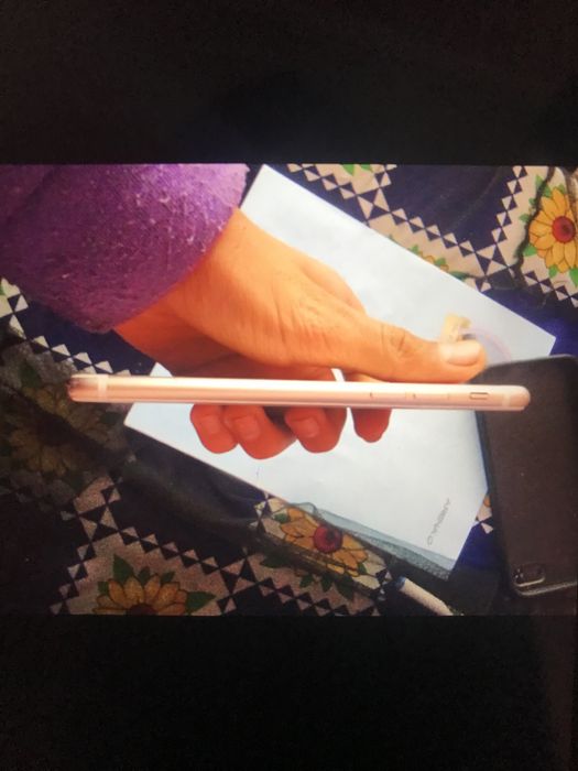 asalomu alekum iphone 7 sotiladi yoki iphone x abmen 350 qo’shib beram