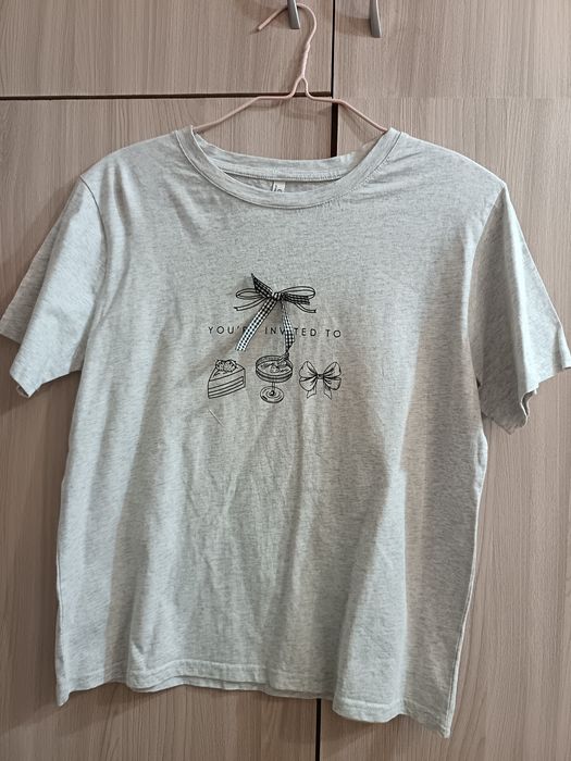 Продам футболку женскую