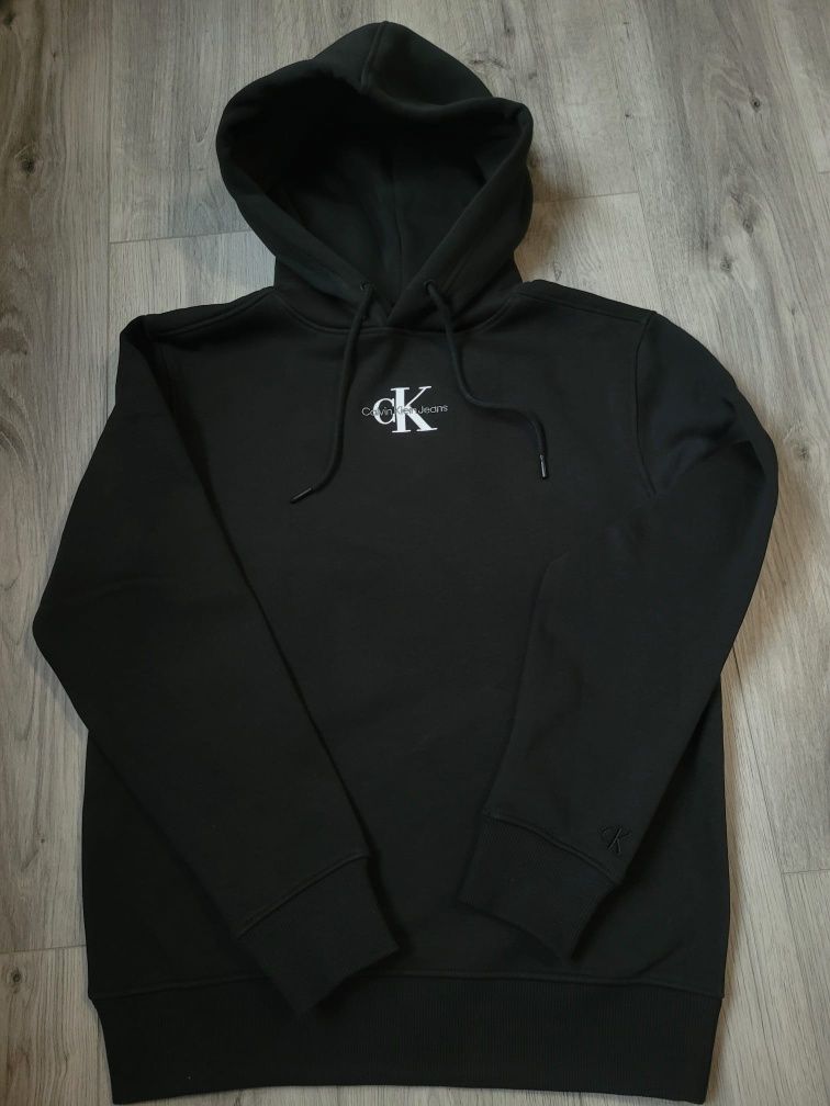 Hanorac calvin klein ,nou