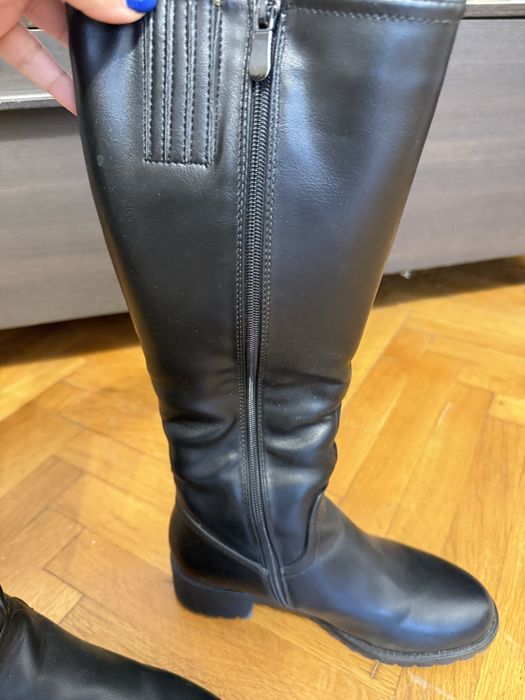 Дамски високи ботуши с грайфер 37 номер