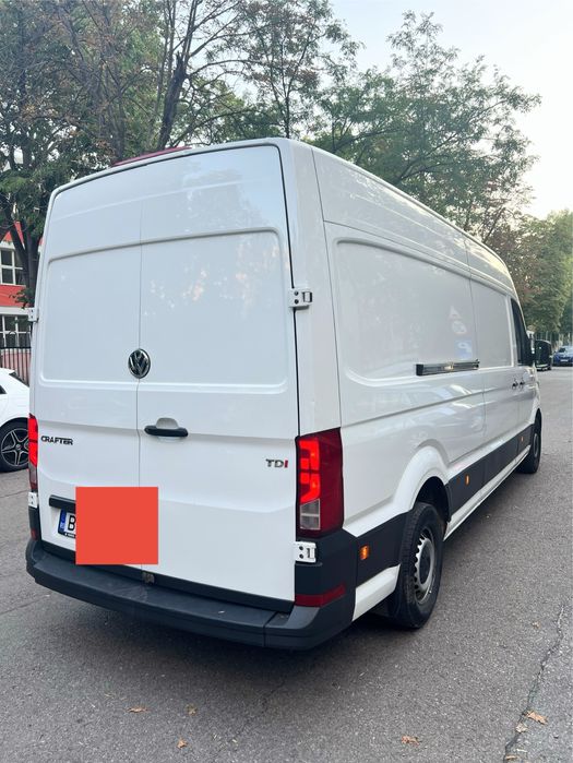 Inchiriere Duba VW Crafter 2022 Fara Sofer | Minim 5 zile | AC | Pilot