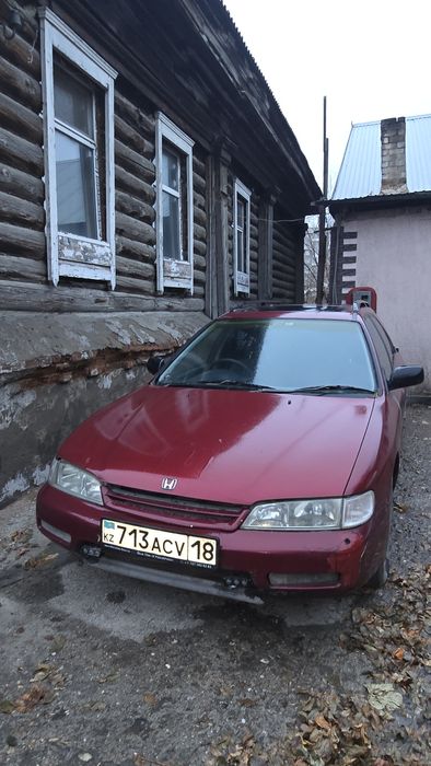 Продам хонду аккорд универсал