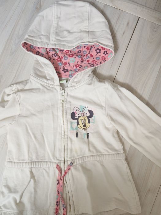 Продам ветровку для девочки