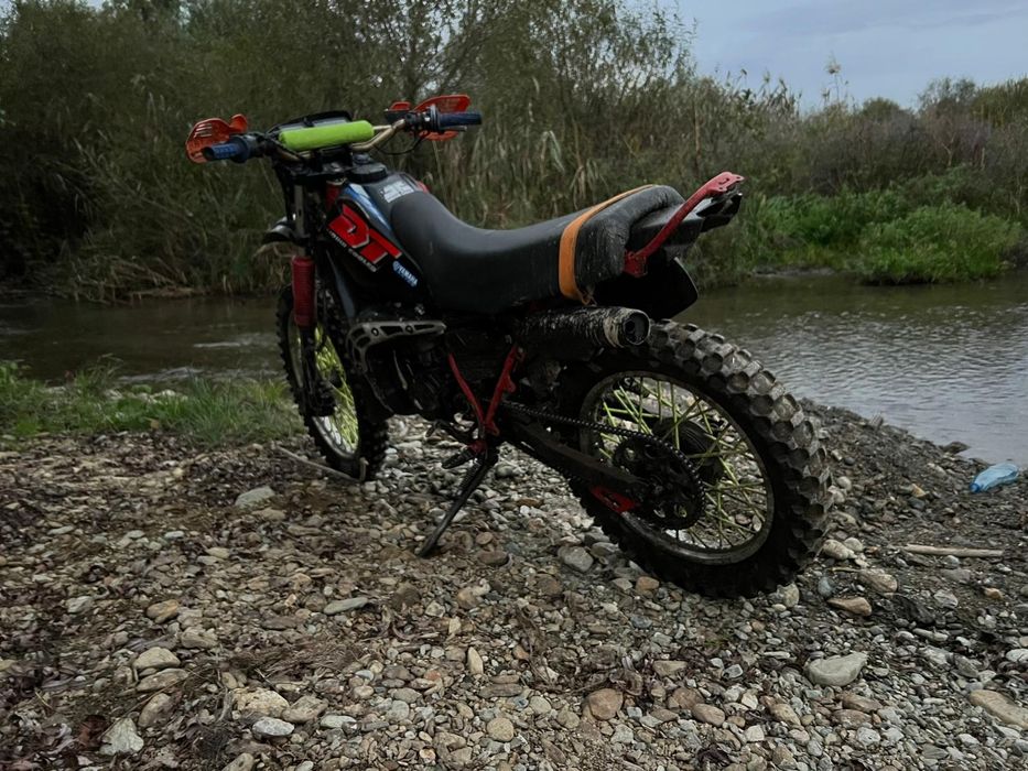 Vând Yamaha 125 DT 2T