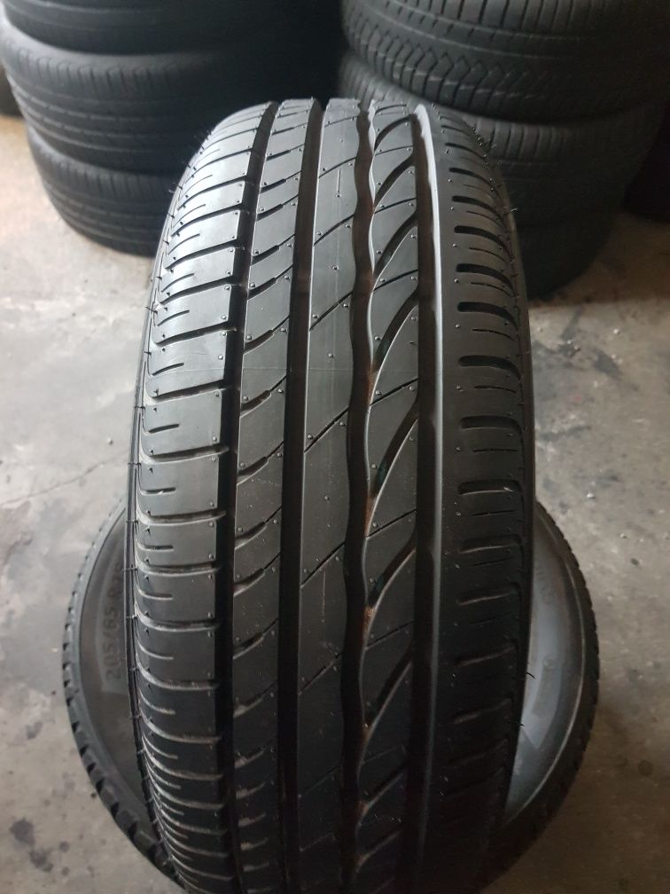 Bridgestone 205/60 R16 92V vară