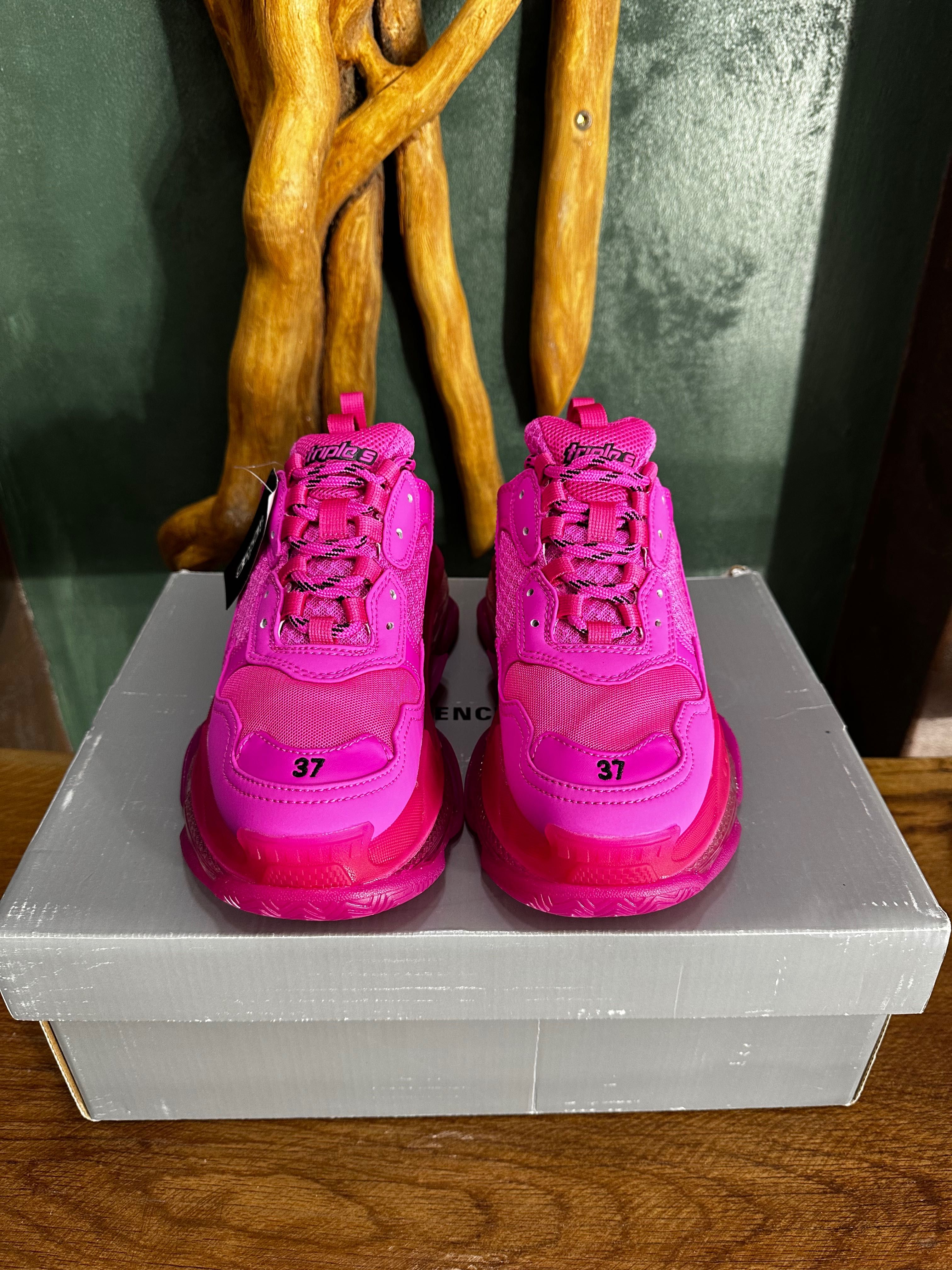 Balenciaga Triple S neon pink 37 номер